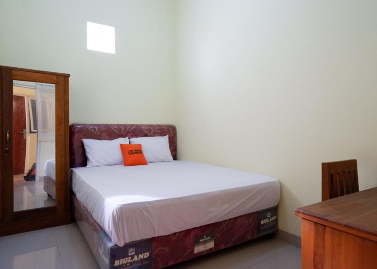 คูลคอสต์ ซีิอาเรียห์ ใกล้ ทรานมาร์ท บันยูมานิคเซมาราง Hotel Srondolwetan ภายนอก รูปภาพ